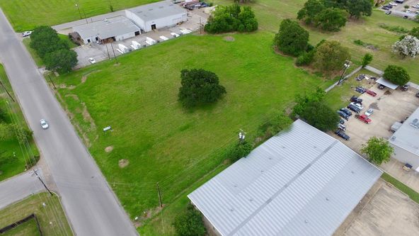 ± 2.36 Acres | 2402 & 2404 Osborn Lane | Bryan, TX: 2402-2404 Osborn Ln, Bryan, TX 77803